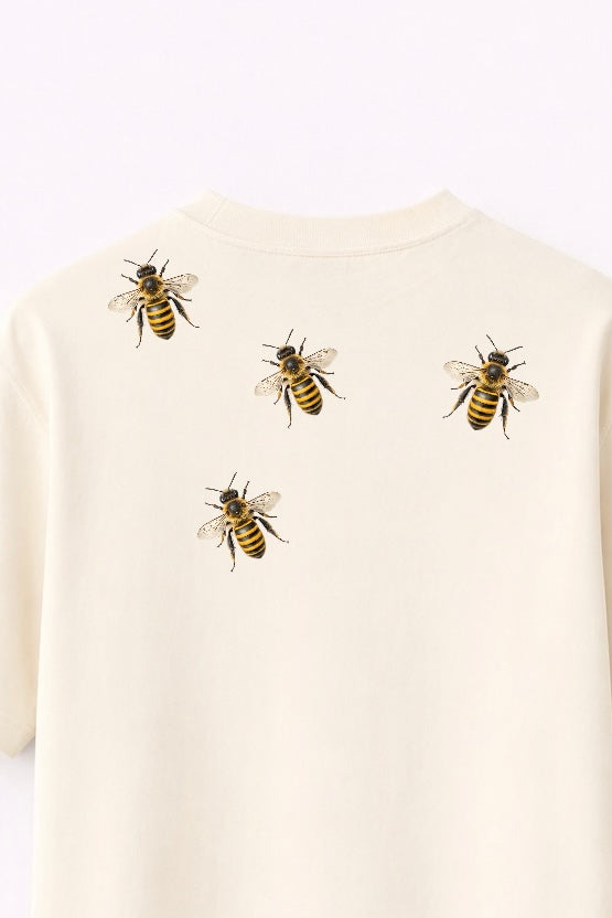 Honey Bee Graphic Oversized T-Shirt – Nature-Inspired Honeycomb Print Tee